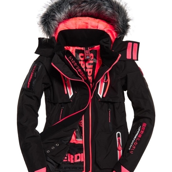 SUPERDRY Snow Action ski / snowboard jacket - new - Picture 2 of 11